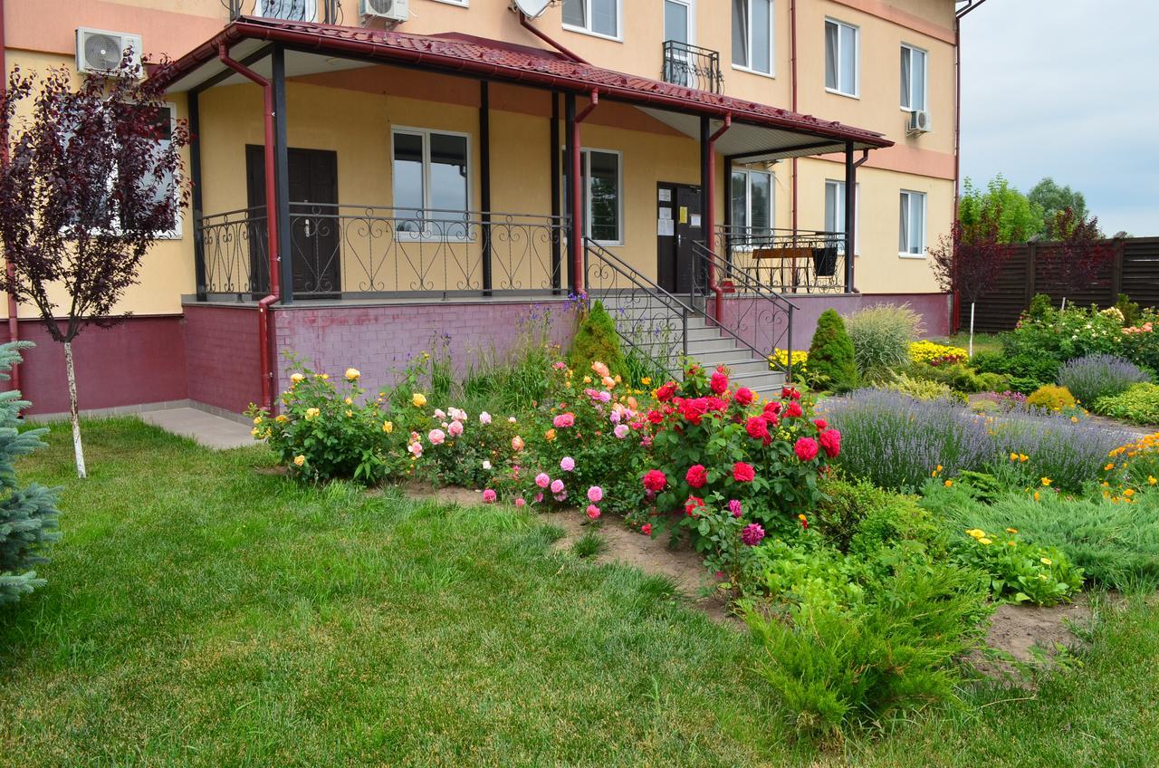 Sunlake Hotel Osokorki Kiew Exterior foto